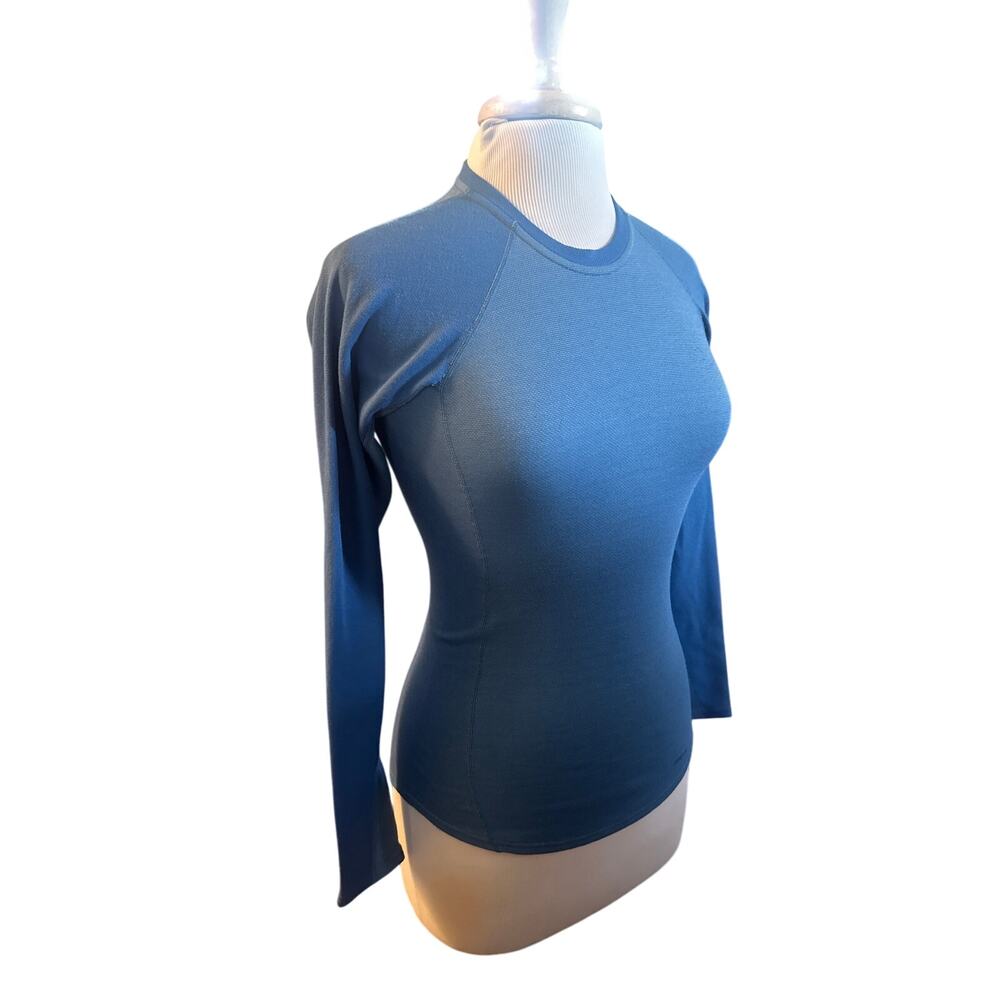 Women XS Patagonia 44430 Capilene Blue Base Layer Tee Shirt Top Crew Hike Camp